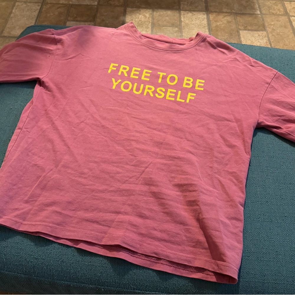 Woman Pink Shirt with Yellow Print